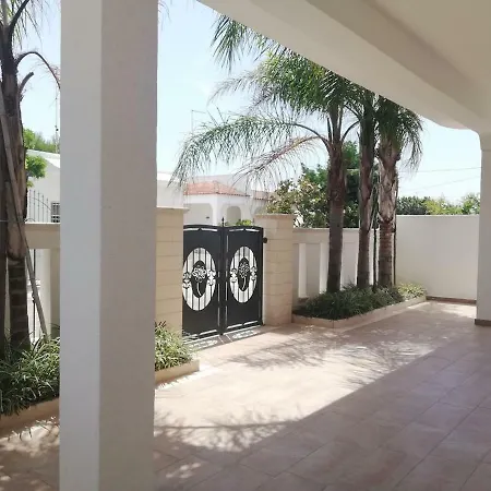 Casa Savanna Holiday home Torre Lapillo